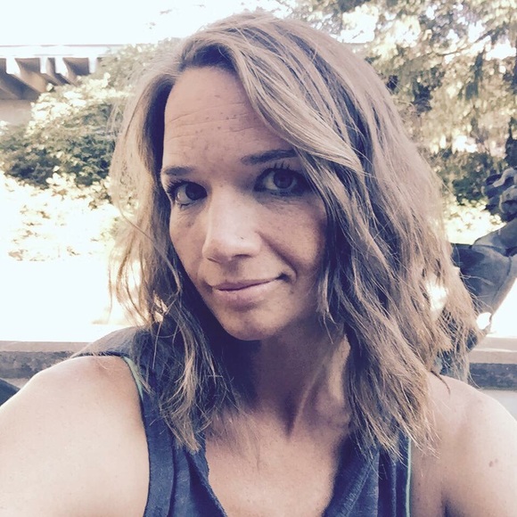 Meet your Posher, Second hand - Picture 1 of 1